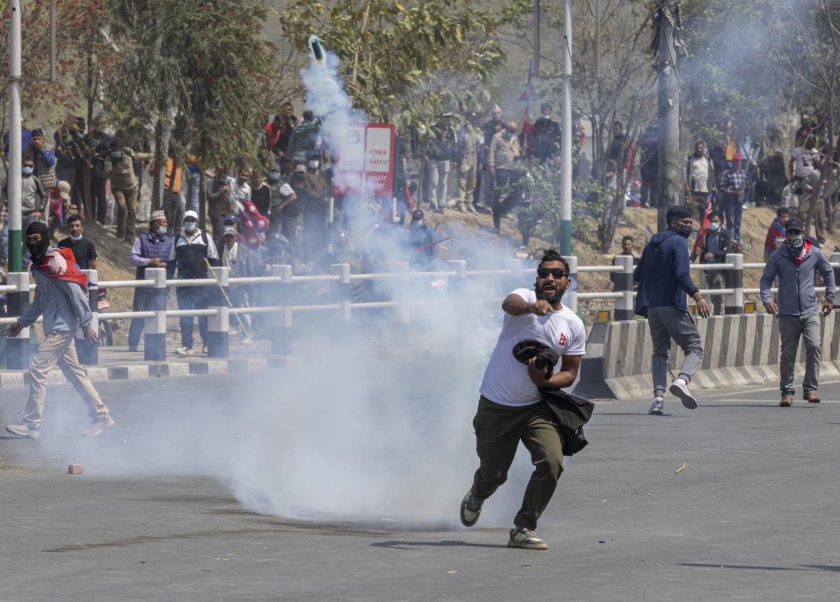 nepal03 EPA Narendra Shrestha.jpg