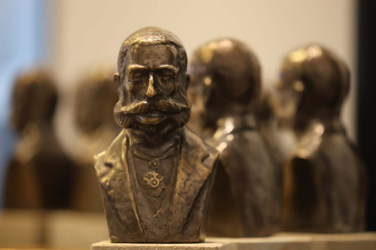 WhatsApp Image 2025-03-28 at 5.55.35 PM (1).jpeg