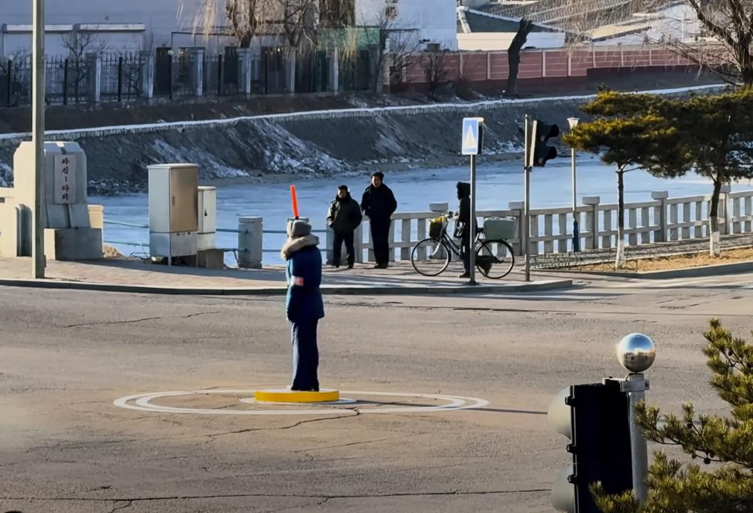 Screenshot 2025-03-31 121702.png