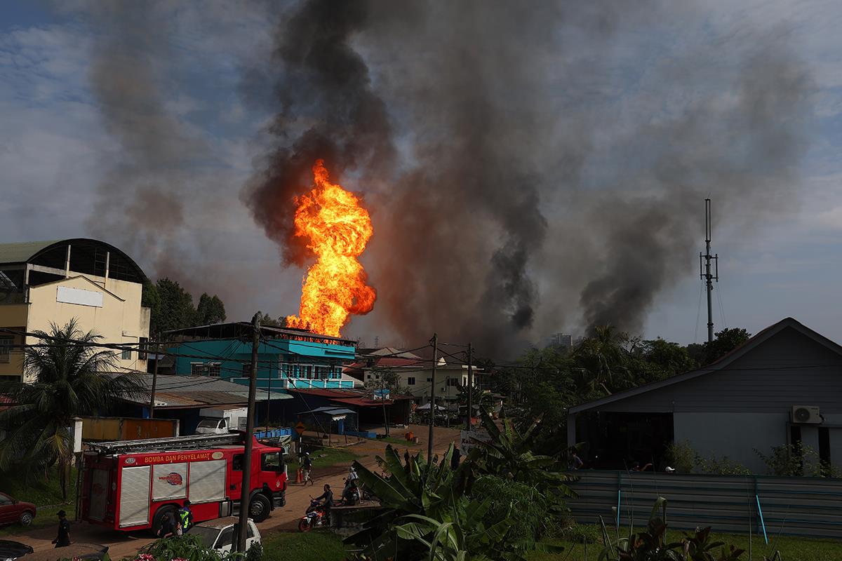 111 EPA Fazry Ismail.jpg