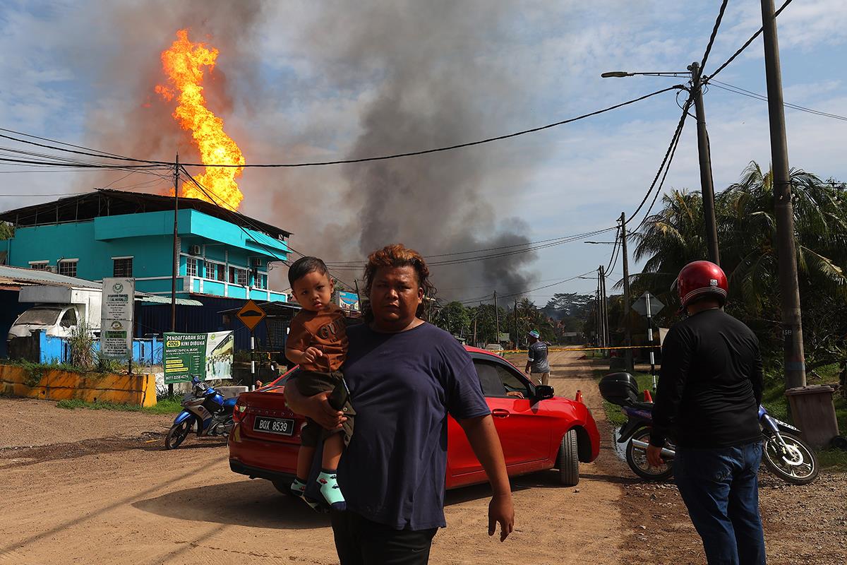 112 EPA Fazry Ismail.jpg