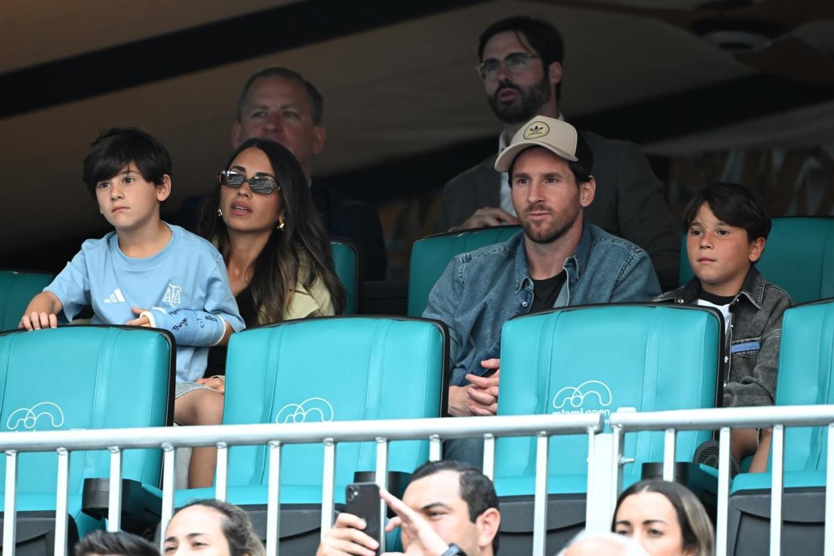 Pogledajte šta je Mesijev sin uradio dva minuta pre proslave posvećene Đokoviću