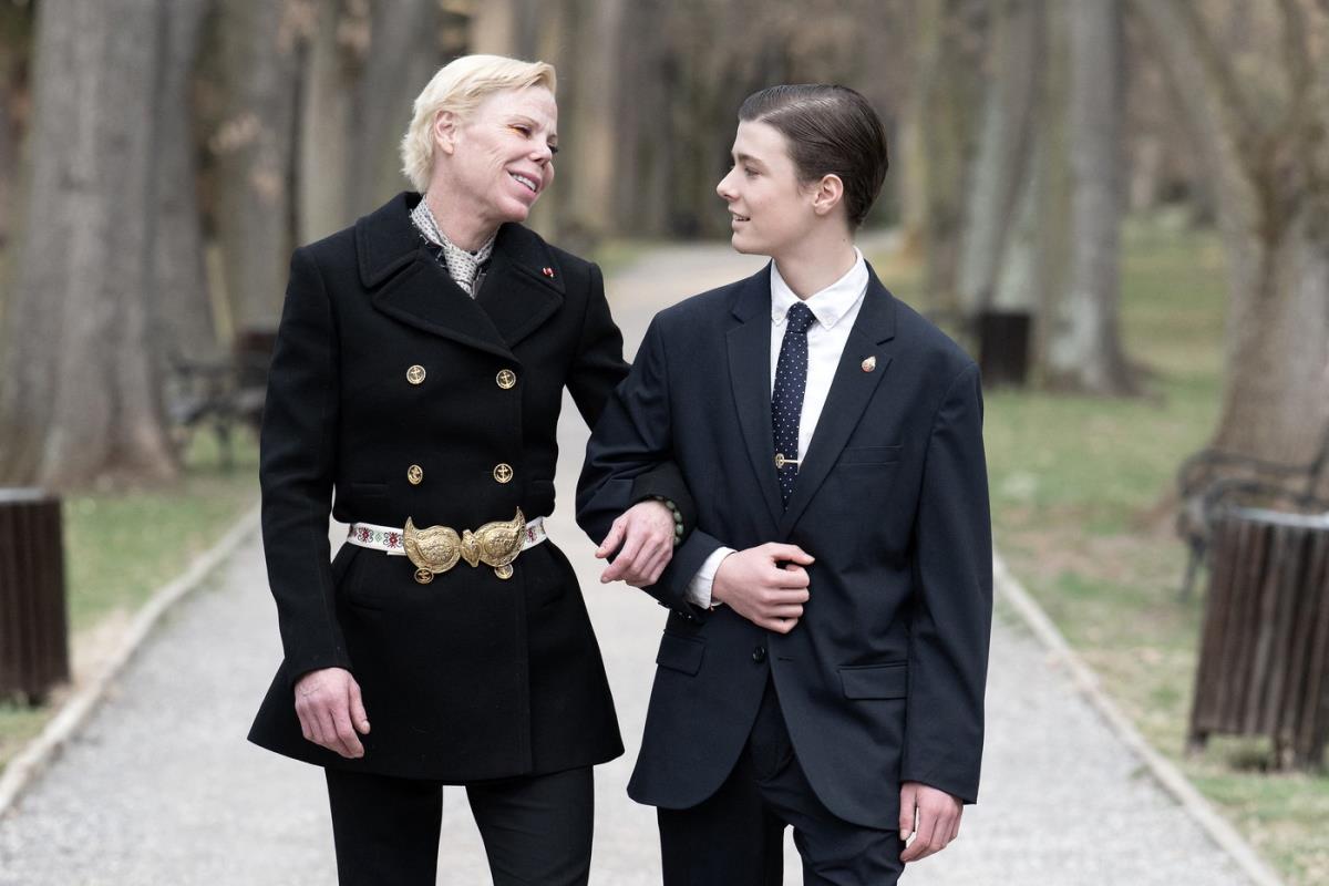 princeza Kalina sa sinom za njegov 18. rođendan