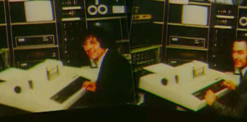 Blizanci Džim za pisaćim mašinama