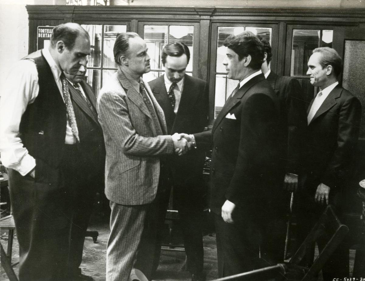 Marlon Brando na snimanju filma Kum profimedia-0911933649.jpg