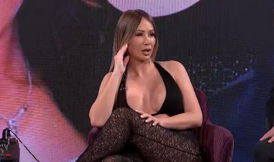 NAJSTARIJI ZANAT SE ISPLATIO: Maca Diskrecija dala 10.000 € za skupoceni nakit, pa sve to podelila sa pratiocima na mrežama! (VIDEO)