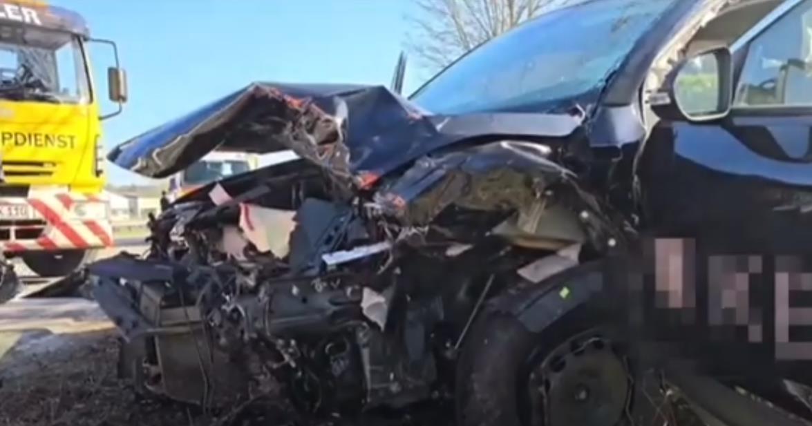 Screenshot 2025-04-05 174306.png