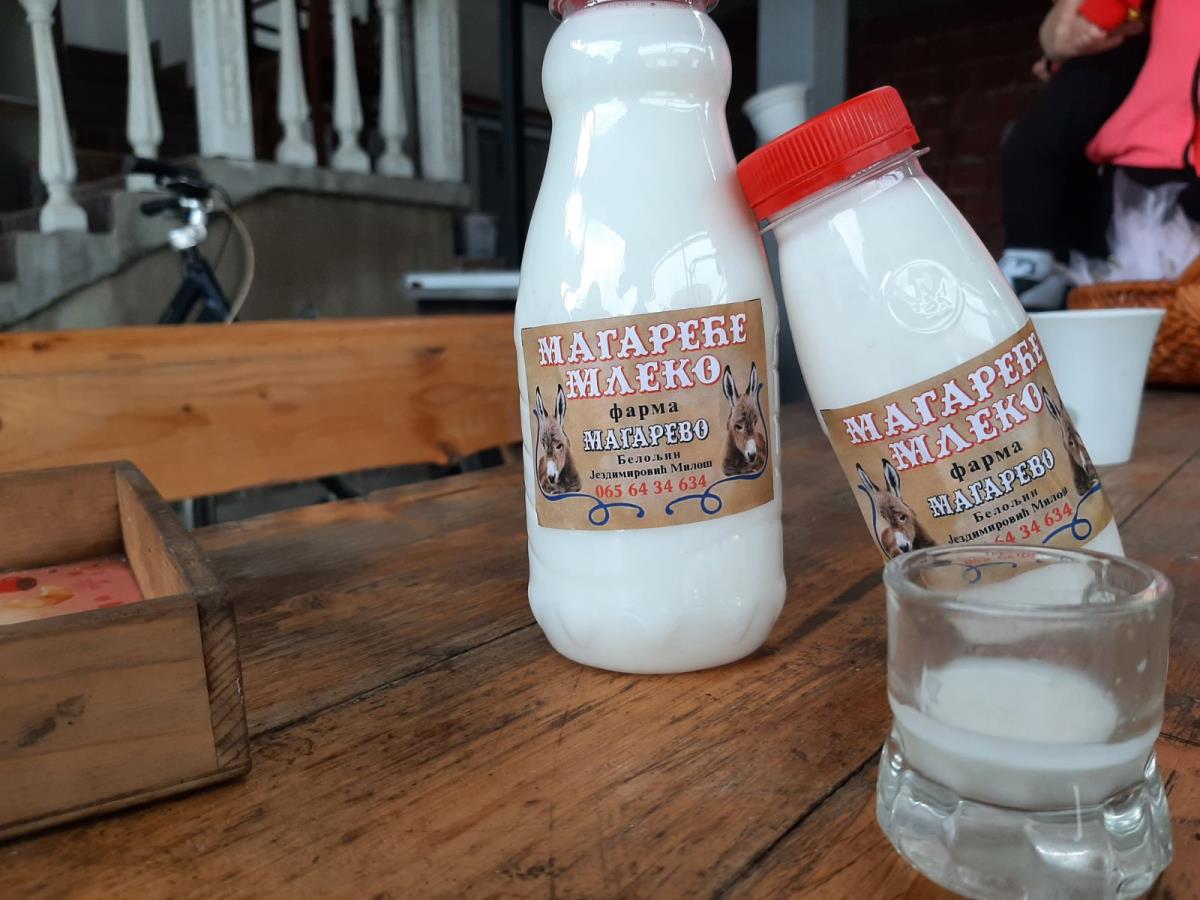 jezdimirovic mleko1.jpg