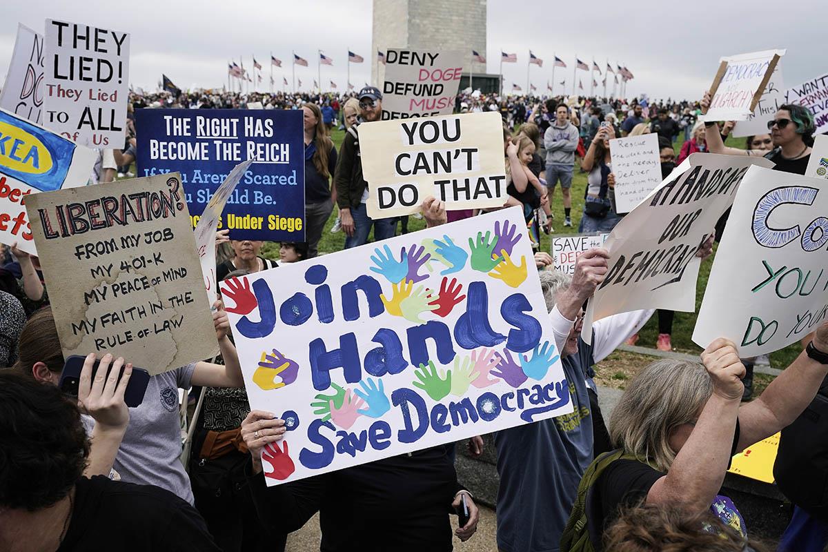 xxx02 AP Jose Luis Magana.jpg