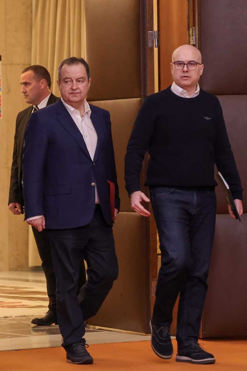 WhatsApp Image 2025-04-06 at 19.59.00_0fee32a9.jpg