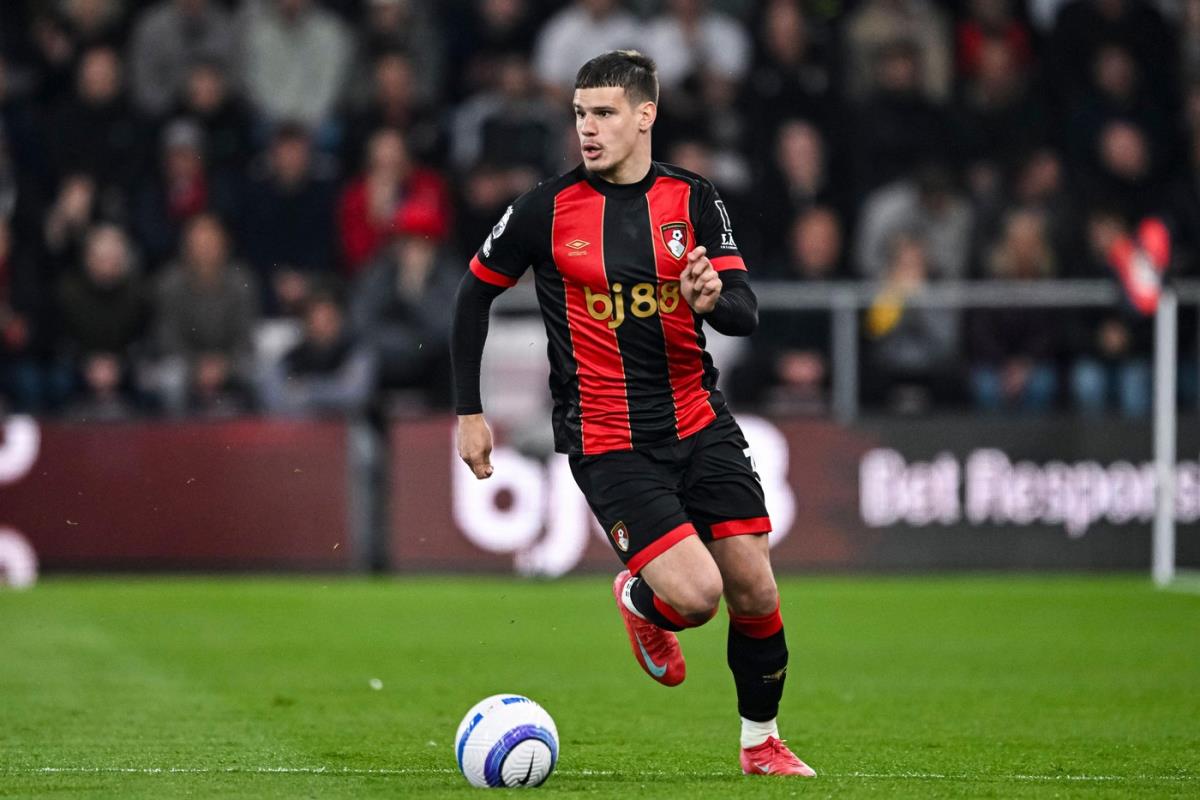 "Zastave Mađarske, a mi Srbi!"