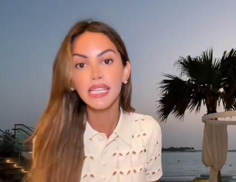 Tiktokerki instruktorka joge zabranila vodu 2.png