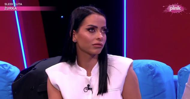 Darko Lazić između dve bivše