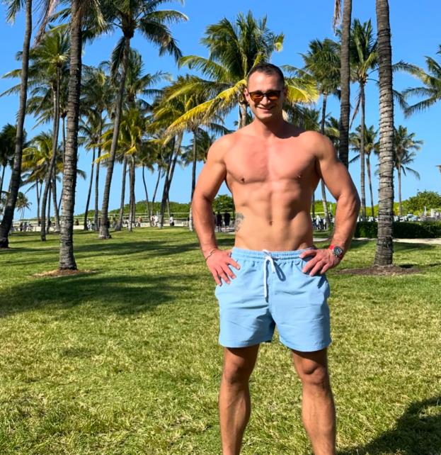 Miloš Vuković Riki sa suprugom