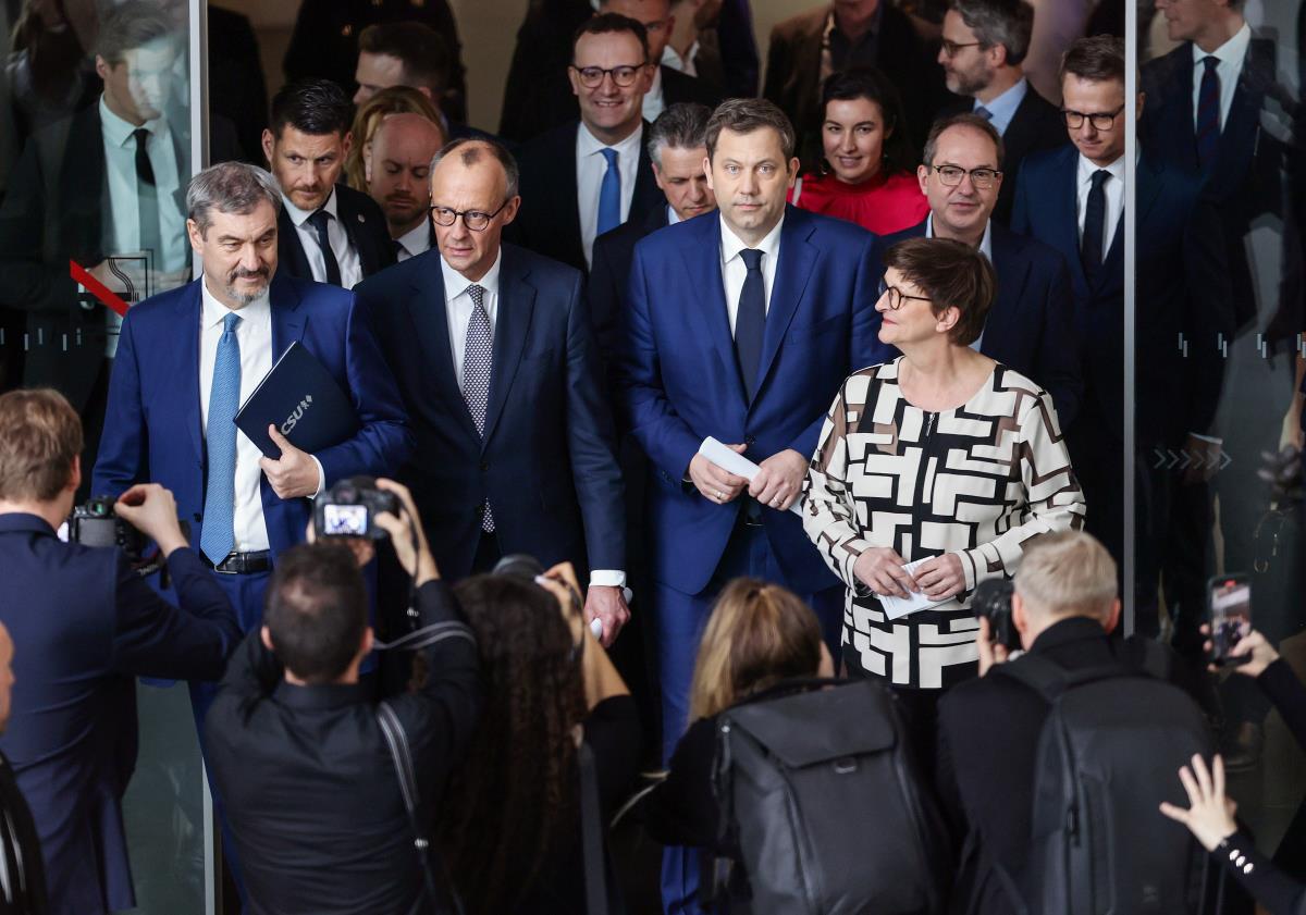 pa01 EPA Hannibal Hanschke.jpg