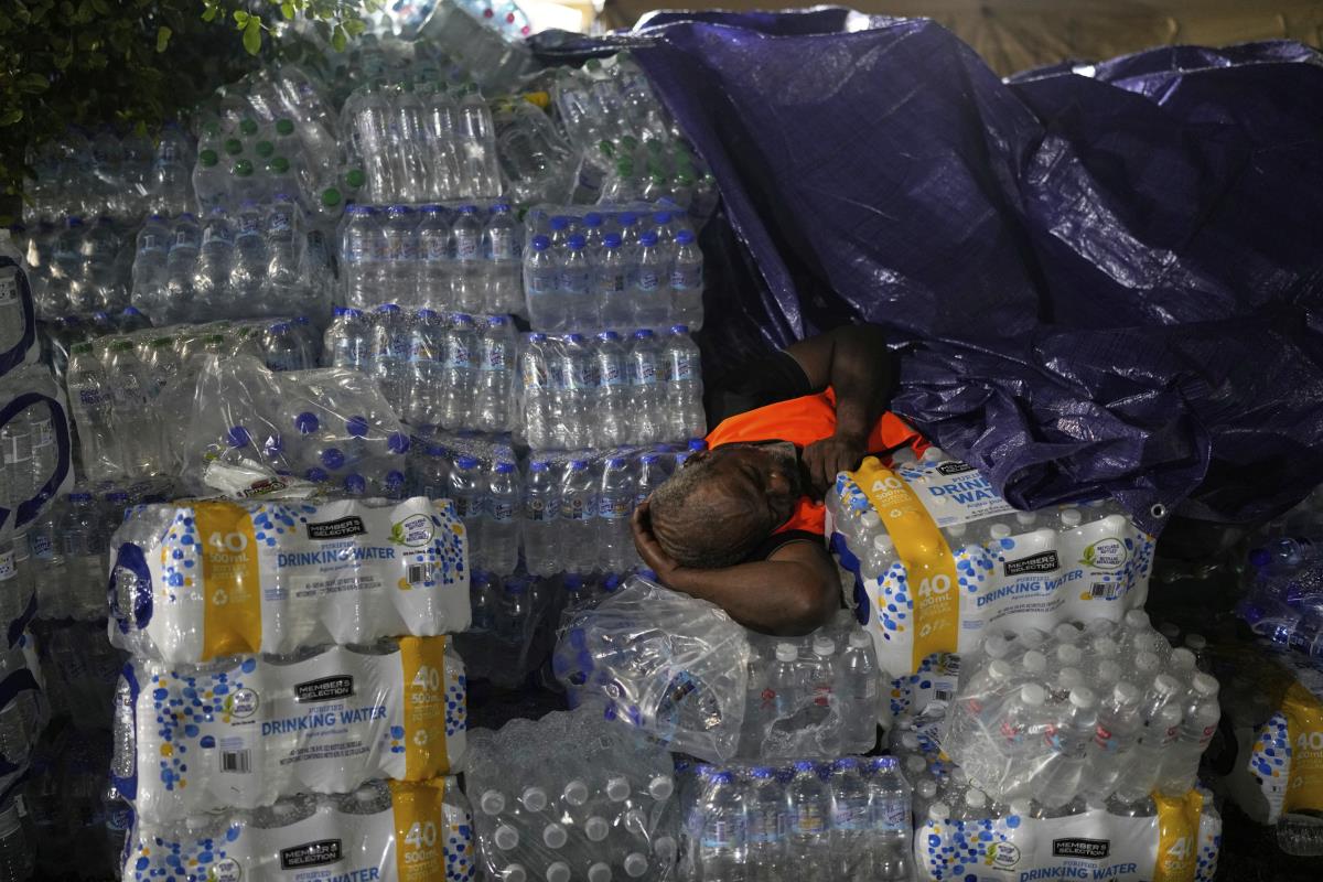 104 AP Matias Delacroix.jpg