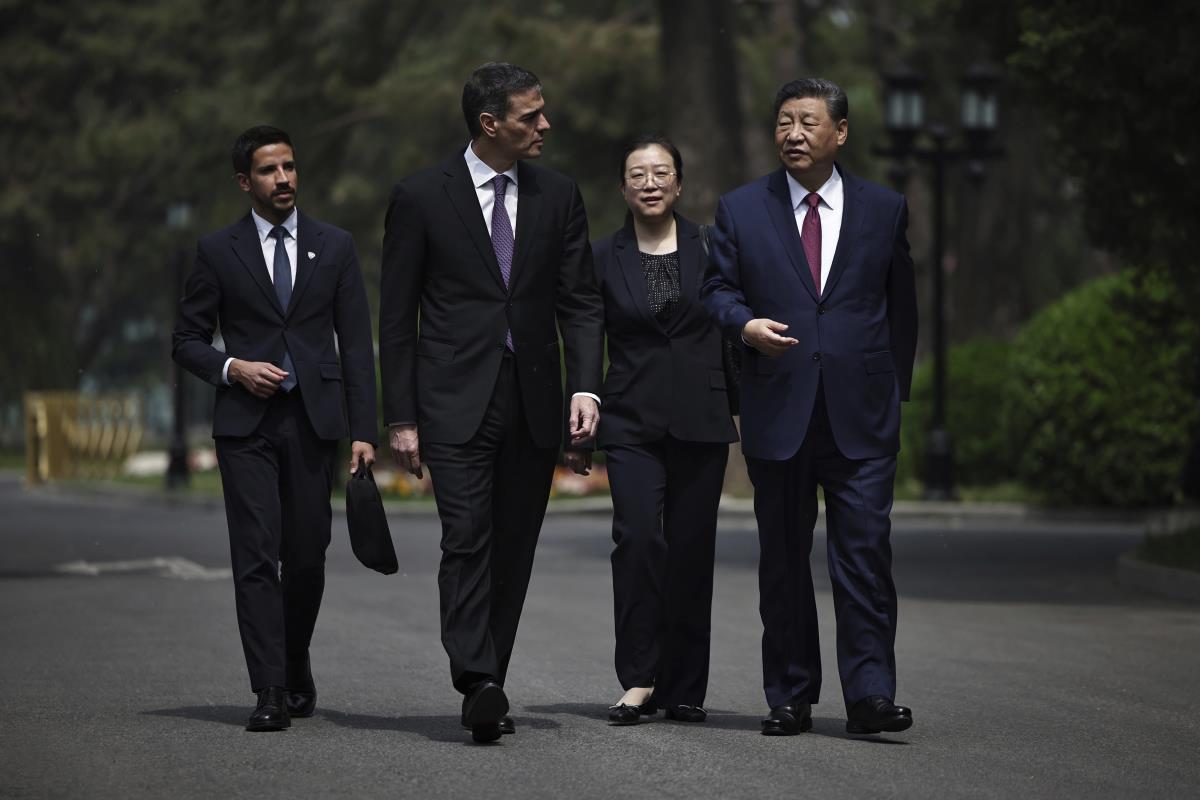 xi03 AP Andres Martinez Casares.jpg