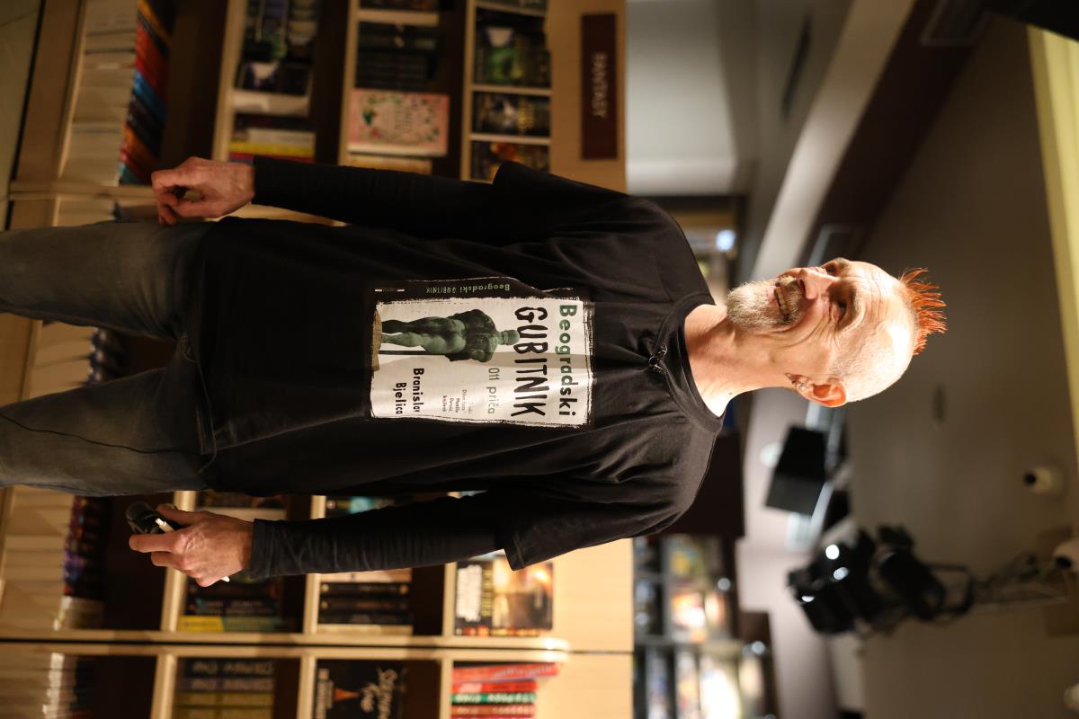 nemanja nikolic   HMCL7406.JPG