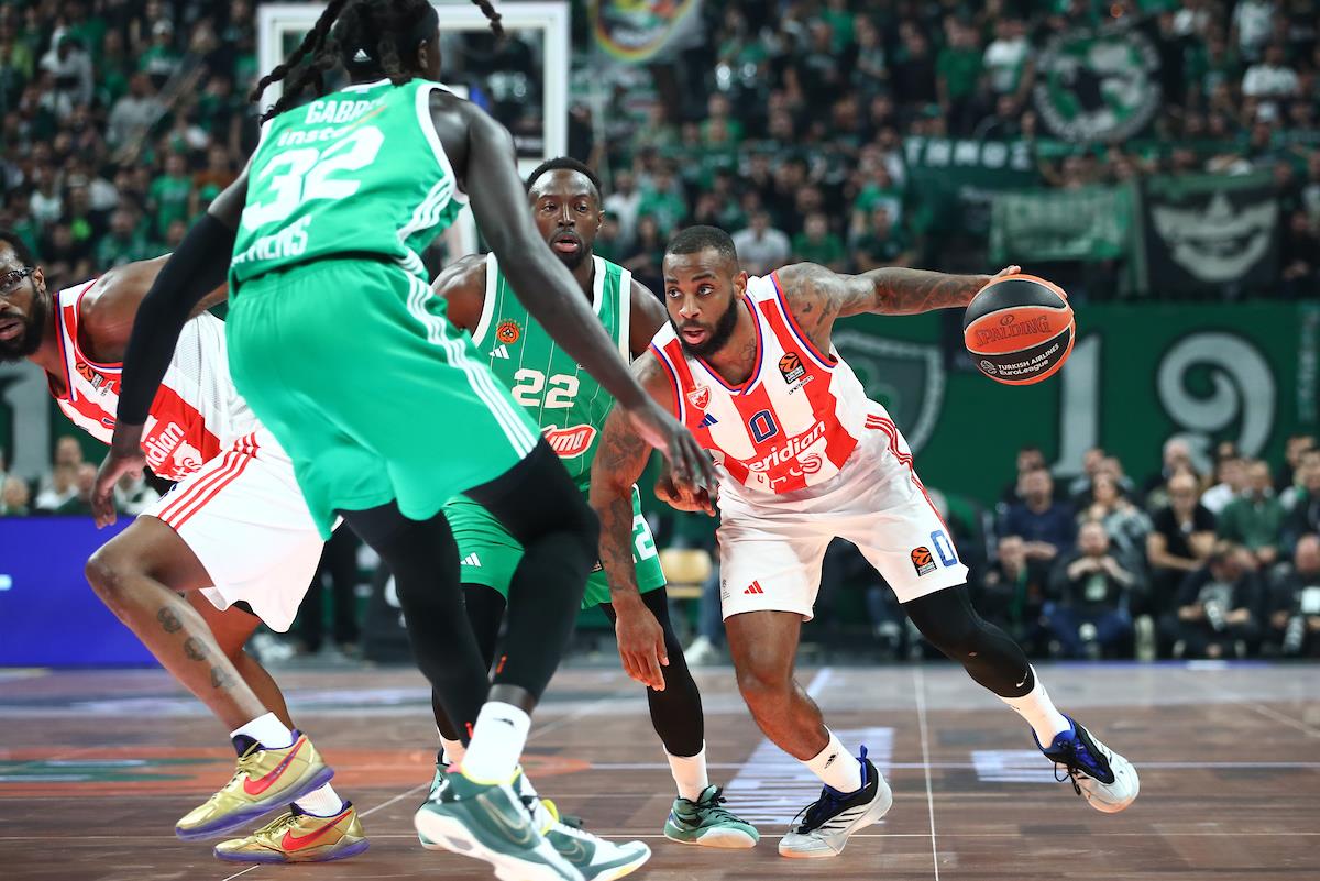 panathinaikos-crvena zvezda20862.JPG