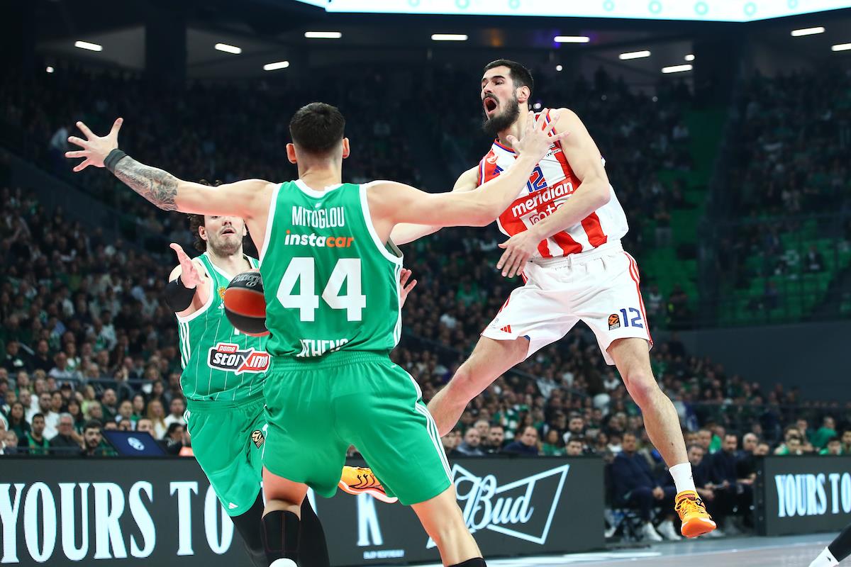 panathinaikos-crvena zvezda20860.JPG
