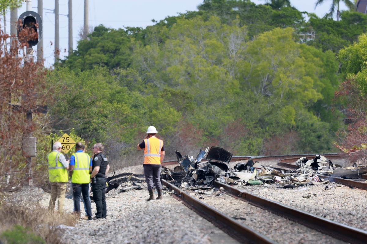 107 AP Mike Stocker.jpg