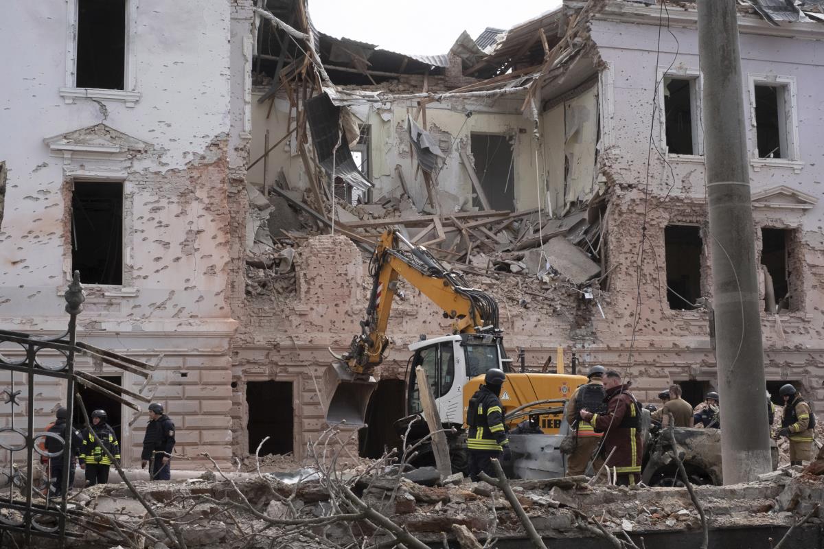 101 AP Volodymyr Hordiienko.jpg