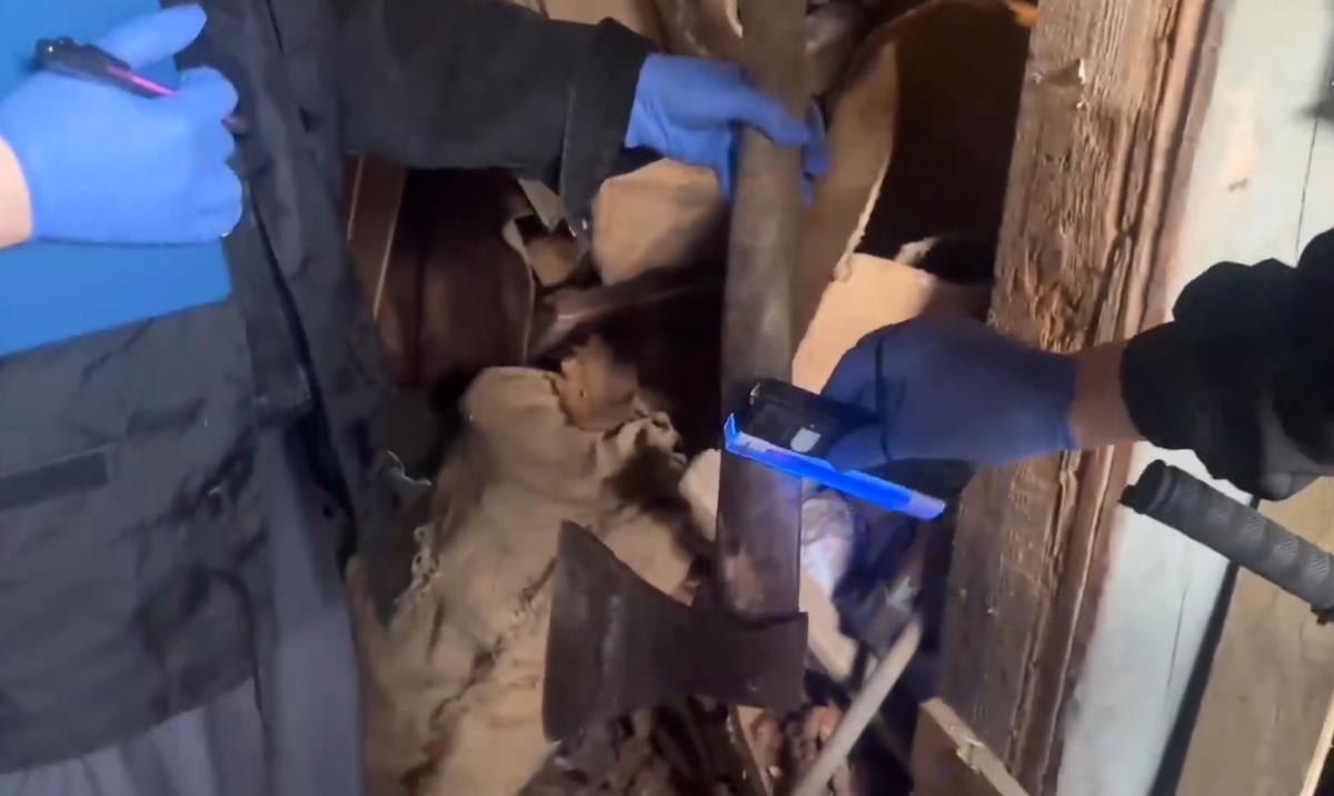 2025-04-14 19_30_03-RT на русском on X_ _Отец детей, которых мать убила топором в Красноярском крае,.png