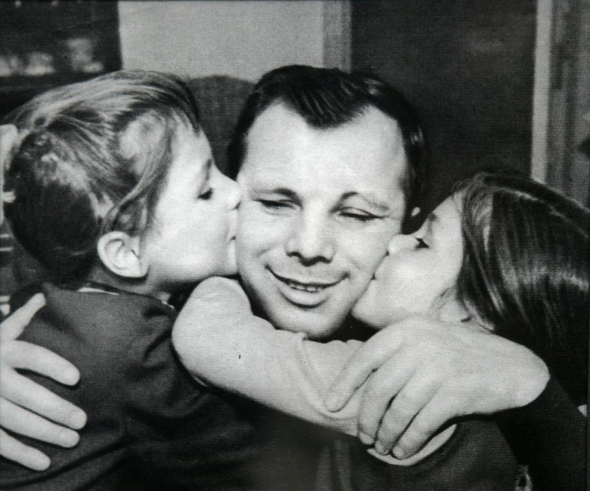 Jurij Gagarin ostavio ćerkama pismo pre leta u svemir profimedia-0677928752.jpg