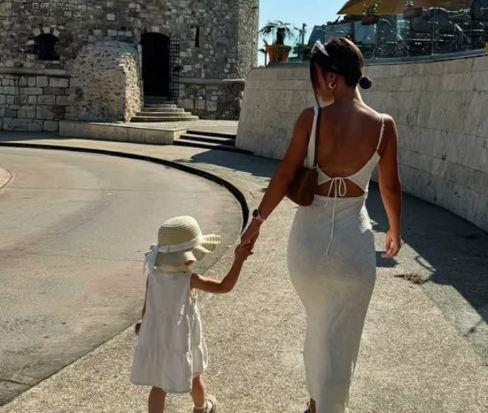 2025-04-16 07_53_50-Trudnu pevačicu muž prevario sa njenom koleginicom,evo kako sada živi_ _Ne plaća.jpg