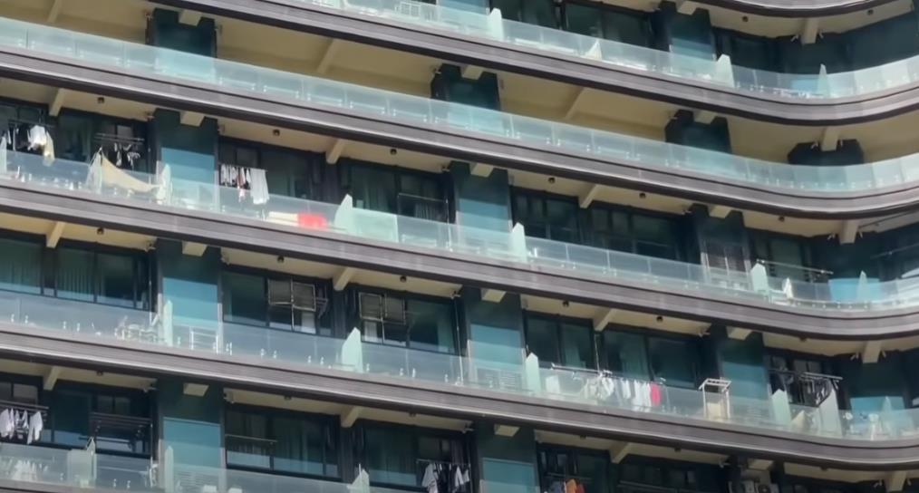 Regent international 5.png