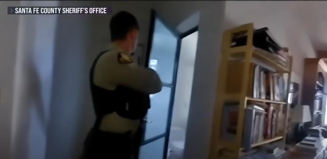 Kuća Džina Hekmana u momentu pronalaska tela 1.jpg