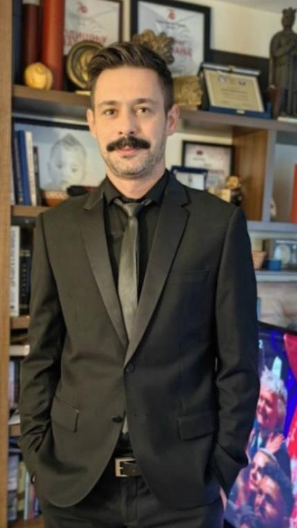 Milan Vasić otvorio vrata porodičnog doma