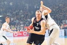 3905-parahuvski-starsport2.jpg