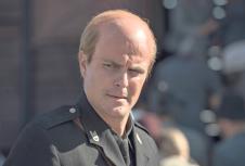 Vuk Kostić kao Miroslav Filipović, poznatiji kao fra Majstorović, u filmu „Dara iz Jasenovca”