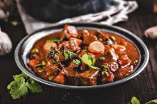 stockphotobeefstewwithcarrotsfoodphotographylotofherbsinsidestew1037935237-12-03-2020.jpg