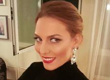 Kalina Kovačević u crnoj rolci