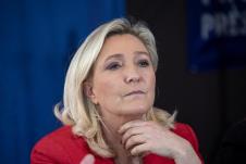 marin-le-pen-w-55945247.jpg