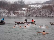 loznica--ni-ove-godine-nema-plivanje-u-drini-kod-loznice.jpg