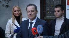 beograd-ivica-dacic-predsednik-nsrs-i-nosilac-liste-sps-danas-je-dan-demokratije-na-gradjanima-je-da-donesu-odluku-embargo-do-20h.00-00-14-00.still002.jpg