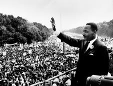 Martin Luter King na skupu maše pristalicama