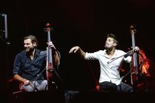 2cellos-epa01.jpg