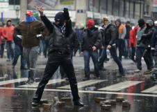 svet-celicana-policija-lijez-rojters.jpg
