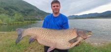 mali-zvornik--mirosavljevic-upecao-amura-od-274-kilograma.jpg