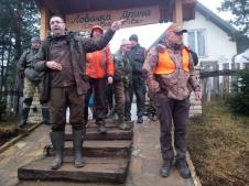 zlatibor--hajka-na-vuka-marko-pantovic-daje-uputstva-2.jpg