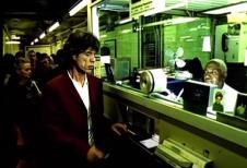 Mik Džeger u spotu pesme Anybody Seen My Baby