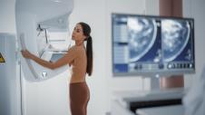 mamografija-shutterstock-1942278199.jpg
