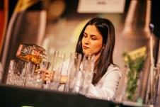 anja-ljujic-proslogodisnja-finalistkinja-schweppes-mixology-takmicenja.jpg