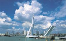 0802-most.jpg