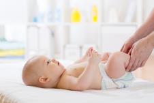 presvlacenje-bebe-shutterstock-1569955330.jpg