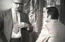 Predrag Tasovac i Vlastimir Đuza Stojiljković razgovaraju.jpg